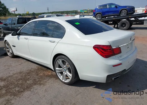 2015 BMW 750Li z USA, uszkodzony, nr VIN WBAYE8C52FD781788